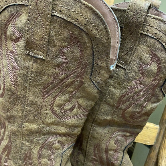 Rampage Boots - Picture 6 of 10